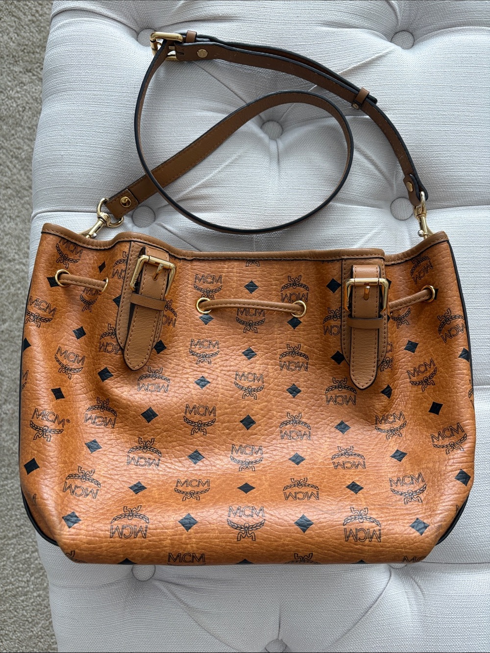MCM Cognac bucket bag EUC - Picture 9 of 16
